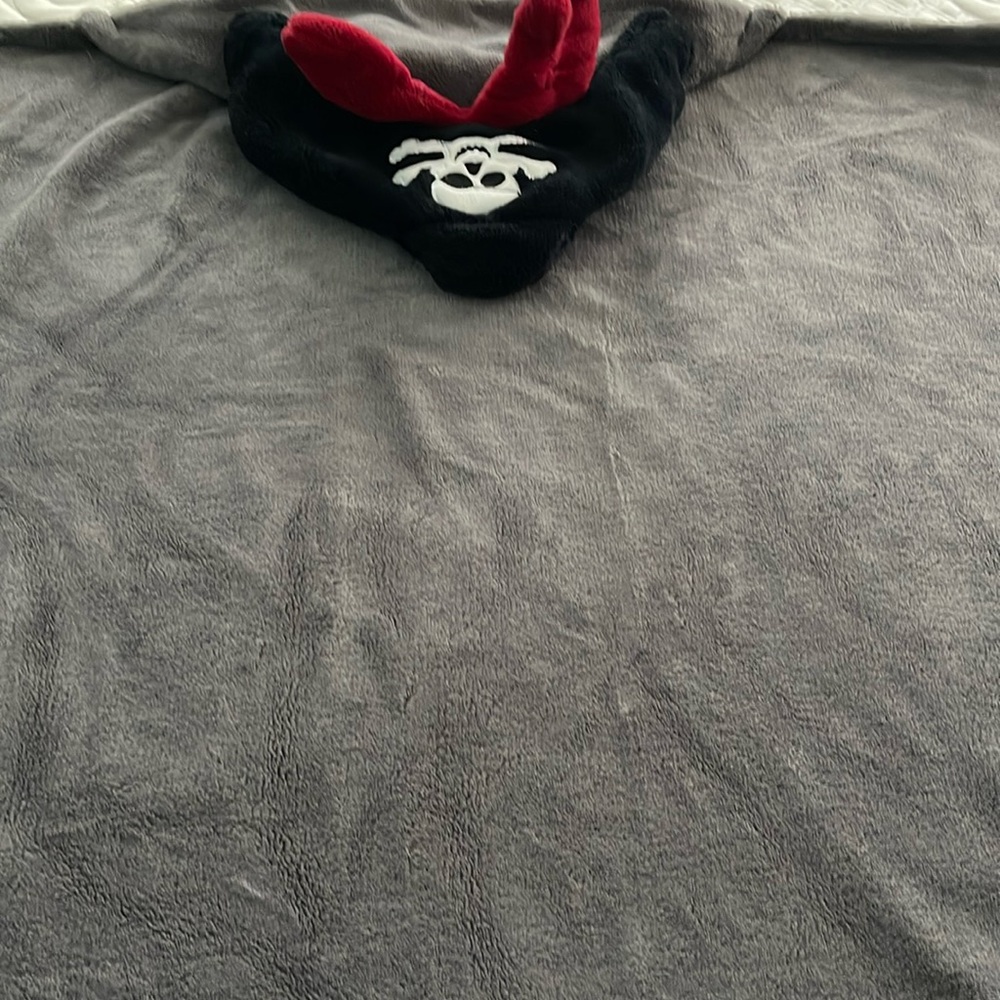 Pirate plush blanket